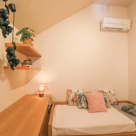 Luxurious Flat In Center By Lovelystay * بورتو