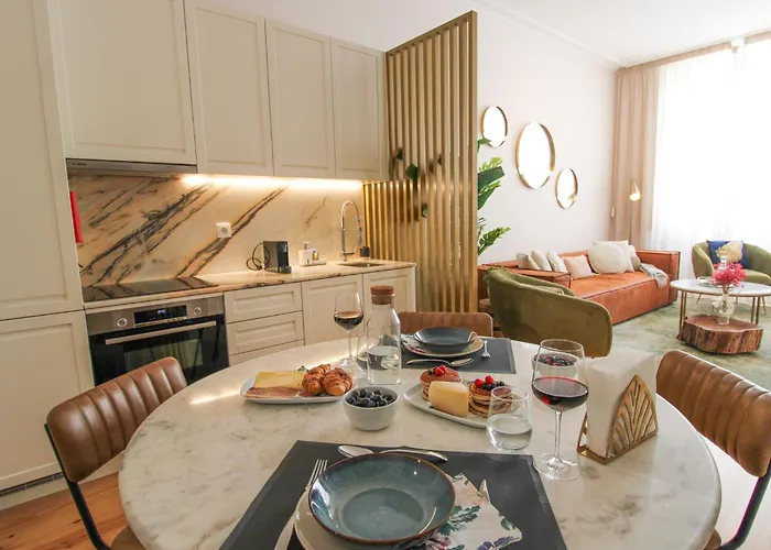 Lejlighed Luxurious Flat In Center By Lovelystay *